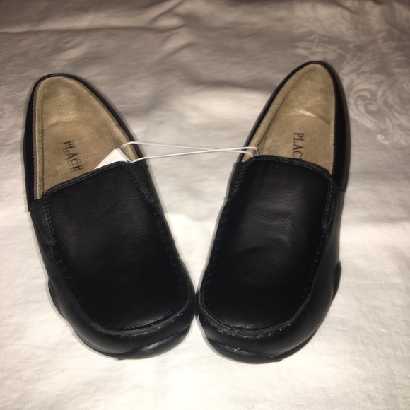 💙School-age Boy Children’s Place Slip Ons💙 - Picture 5 of 6